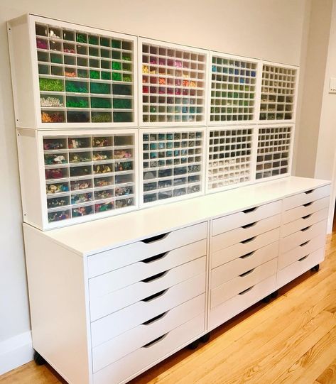 Organizing my Lego room! 😀 Very happy to finally have my bricks organized together in the same space! I still have to buy some inserts… | Instagram Lego Hobby Room, Ikea Alex Drawers Lego, Lego Build Room, Lego Storage For Adults, Lego Bedroom Storage, Lego Room Storage, Ikea Lego Room, Lego Building Room Ideas, Lego Office Ideas