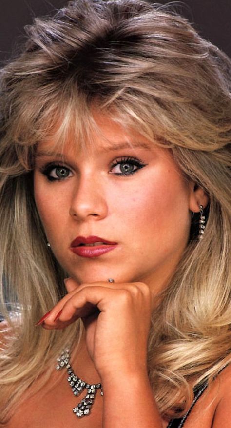 Samantha Fox 80s, Fox Actress, Anna Nicole Smith, Beauty Pop, Valley Girls, Swimsuits Hot, Female Singers, Woman Face, Favorite Celebrities