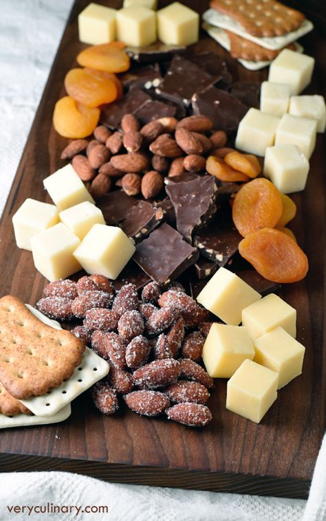 Put together a simple, beautiful cheese and nut board in just 15 minutes! Nut Board, Diy Cheese, Wine And Cheese Party, Slow Cooker Desserts, Cheese Party, Wine Tasting Party, Charcuterie And Cheese Board, Tasting Party, Cheese Appetizers