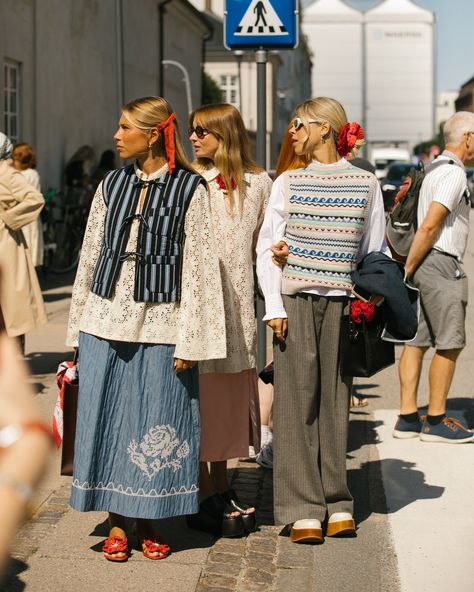 The Street Style At Copenhagen Fashion Week Is Full Of Outfit Inspo #refinery29 Street Style Copenhagen, Copenhagen Fashion Week Street Style, Copenhagen Street Style, Fashion Trend Forecast, Work Fits, Danish Fashion, Danish Style, Copenhagen Fashion, Scandinavian Fashion