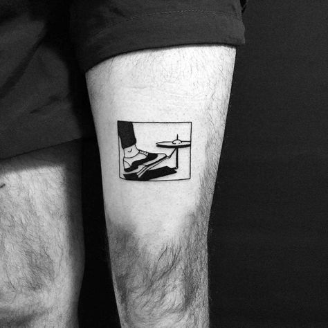 Tattoo for a drummer by Chinatown Stropky - Tattoogrid.net Snare Drum Tattoo, Drummer Tattoo, Wrist Tatoo, Drum Tattoo, Dragon Tattoo Drawing, Square Tattoo, Simple Tattoos For Guys, Framed Tattoo, Men Tattoos Arm Sleeve