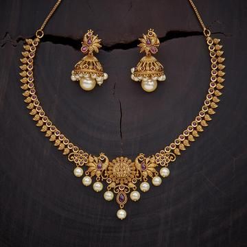 Simple Neck Sets Jewellery, Gold Necklace Set Indian Weddings, Beautiful Gold Necklace Bridal Jewelry, Gold Set Design 2024, Neckless Gold Jewelry Indian Wedding, Beautiful Gold Necklaces Unique, Antique Gold Jewelry Indian Bridal Jewellery Necklace Set, Gold Jewelry Fashion Unique Necklace, 10gms Gold Necklace Designs