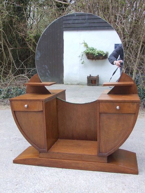 Art Deco Vanities, Art Deco Vanity Table, Vanity Art Deco, Modern Art Deco Bedroom, Vintage Art Deco Vanity, Art Deco Furniture Design, Art Deco Vanity Dressing Tables, Art Deco Waterfall Vanity, Vintage Dressing Rooms