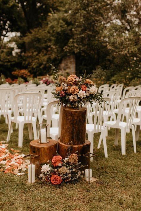 Fall Country Chic Wedding, October Wedding Aisle Decorations, Fall Wedding Pavilion Decorations, Outdoor Fall Ceremony Decorations, Mums Ceremony Decor, Simple Fall Wedding Aisle Decor, Wedding Isles Decoration Flowers, Rustic Fall Wedding Aisle Decor, Fall Wedding Aisle Runner