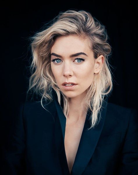 Vanessa Kirby, Anthony Hopkins, Princess Margaret, Hugh Jackman, Catwoman, Kirby, Celebrities Female, New Hair, Blue Eyes