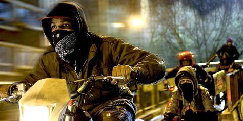 Attack The Block. 15 year old London hoodlum posse vs. aliens. 'Moses! Ninja!' Attack The Block, John Boyega, Star Wars The Force Awakens, Friends Gif, Film Studies, The Force Awakens, Days Like This, Old London, Force Awakens