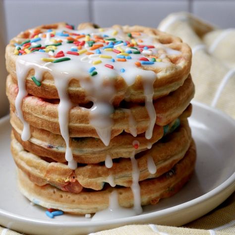 Who says you can't have cake for breakfast? These waffles are soft, lightly sweet, and perfect for making ahead for breakfast for the week. Stack them, top them, and enjoy! Birthday Cake Breakfast, Birthday Cake Waffles, Almond Buttercream Frosting, Healthy Birthday Cake, Breakfast For The Week, Cake Waffles, Waffle Recipe Healthy, Almond Buttercream, Healthy Birthday Cakes