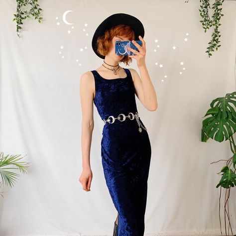 Velvet Dress Outfit, 90s Velvet Dress, Velvet Dresses Outfit, 90s Velvet, Crushed Velvet Dress, Blue Crush, Outfit Goals, Crushed Velvet, Velvet Dress