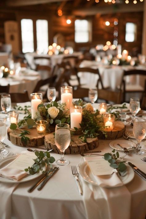 Rustic Table Arrangements, Wedding Table Decorations Without Flower, Rustic Elegant Table Setting, Rustic Table Centrepiece, Classy Rustic Wedding Decor, Twilight Wedding Ideas, Rustic Modern Wedding Decor, Farmhouse Table Wedding Decor, Rustic Reception Table