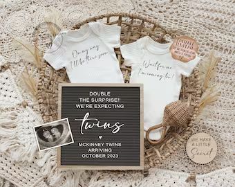 SugarDaddyDesignsCo - Etsy Indonesia Baby Announcement To Friends, Pregnancy Announcement Twins, Twin Reveal, Twin Announcement, Twin Baby Announcements, Twins Announcement, Digital Twin, Twin Pregnancy Announcement, Gender Reveal Announcement