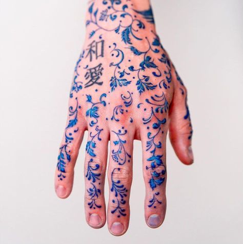 Blue Hand Tattoos For Women, Colour Hand Tattoo, Blue Finger Tattoo, True Blue Tattoo, China Blue Tattoo, Blue Henna, Chinoiserie Tattoo, Blue Floral Tattoo, Porcelain Blue Tattoo