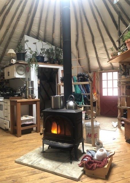 Yurt Aesthetic, Yurt Homestead, Yurt Loft, Yurt Inspiration, Yurt Kits, Yurt Interior, Luxury Yurt, Alternative Homes, Yurt Home