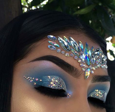 Make Up, Blue Eyeshadow, Blue Makeup, Makeup Art, Ear Cuff, Crown Jewelry, Gems, Crown, Cuff