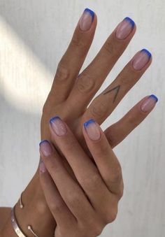 January Nails Almond Short, Nails With Colorful Tips, Gel With Tips, Amazing Nails, Minimal Nails, Cute Gel Nails, January 7, Dipped Nails, Girls Nails