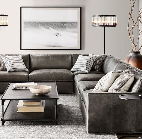 Grey Leather Couch, Grey Leather Sectional, Leather Couches Living Room, Best Leather Sofa, Leather Sectional Sofas, Grey Couches, Trendy Living Rooms, Brown Living Room, Leather Couch