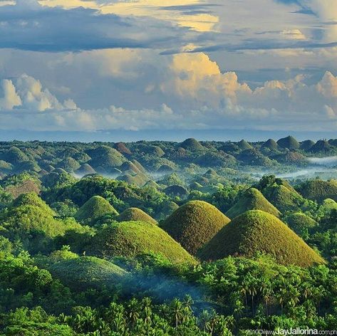 Chocolate Hills Philippines, Guam Travel, Crooked Forest, Lake Retba, Fly Geyser, Chocolate Hills, Bohol Philippines, Cat Island, Places Worth Visiting