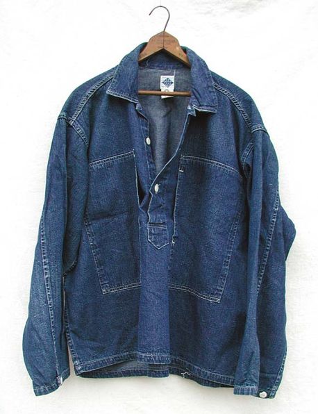 TheDenimIndustry.tumblr.com Denim Workwear Jeans Recycling, Army Shirt, Workwear Vintage, Jean Jacket Outfits, Denim Workwear, Denim Inspiration, Army Shirts, Denim Details, Mode Inspo