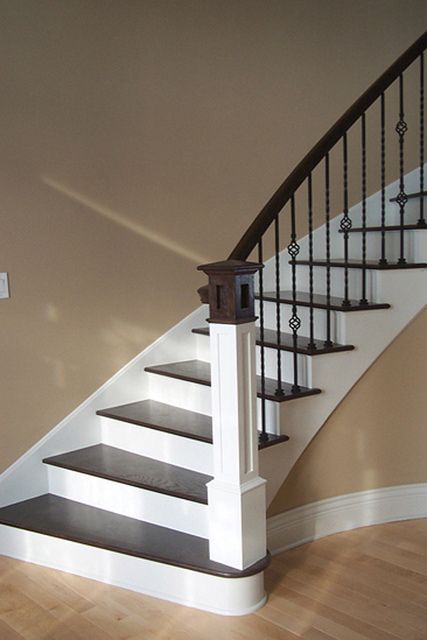 Similar to the design I like and the my end piece will be similar as well. Stair Railing Makeover, Wrought Iron Stair Railing, Stair Rails, Staircase Railing Design, Iron Stair Railing, Wrought Iron Stairs, Staircase Ideas, Stair Railing Design, Staircase Remodel