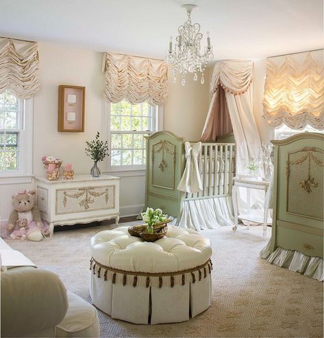 Spacious nursery with a touch of traditional French finesse Baños Shabby Chic, French Nursery, Styl Shabby Chic, Shabby Chic Nursery, Chic Nursery, Nursery Room Design, Girl Nursery Room, Shabby Chic Room, Baby Room Inspiration