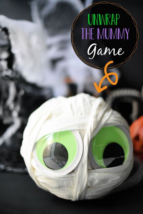 Halloween Game For 1st Grade, Halloween Games School Parties, Low Prep Halloween Games, Creative Halloween Activities, Halloween Games For Fifth Graders, Halloween Birthday Party Games For Kids, Halloween Class Crafts 2nd Grade, Hallo Wiener Activities, Unwrap The Mummy Game