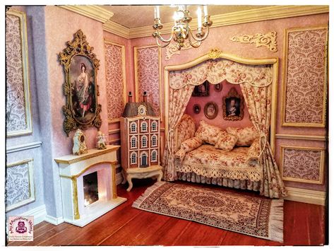 Small Chateau, Dollhouse Miniatures Rooms, Dollhouse Decorating, Magical Room, Doll Miniatures, Miniature World, Rooms Decor, Princess Bedroom, Diy Doll Miniatures