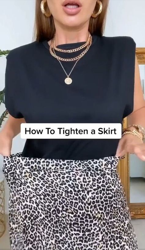 This guide shares a quick fix for your loose skirt. Learn how to fix a loose skirt with a simple hack. Loose Pencil Skirt, How To Fix A Skirt That Is Too Big, Skirt Waist Too Big Hack, Skirt Too Big Hack, Skirt With Tshirt, Skirt Hacks, Creative Life Hacks, Loose Skirt, Elastic Skirt