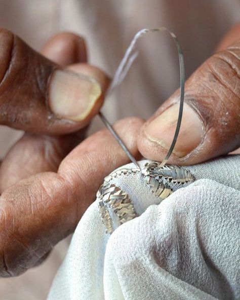 Sampling of mukaish swatches ✨ Mukaish/Badla is done by metal threads which usually come in all colours but in chikankari golden and silver are most preferred choices. The fabric is first washed and starched to make it easier to work with, then a pattern is traced on it. Small, closely-spaced stitches are made with a needle and metallic thread. Once the stitching is complete, the fabric is washed again to soften it. #Mukaish #Badla work #chikankari #chikankarikurta #chikankariembroidery #ch... Badla Work, Mukaish Work, Indian Embroidery, Beauty Dress, Embroidery Fashion, Metallic Thread, Beautiful Embroidery, All The Colors, Bangles