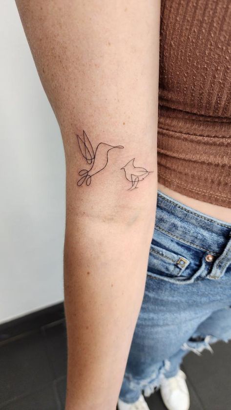 Cardinal And Hummingbird Together Tattoo, Hummingbird Cardinal Tattoo, Cardinal Hummingbird Tattoo, Tattoo Ideas Cardinal, Cardinal Tattoo Memorial Grandmothers, Cardinal And Butterfly Tattoo, Cardinal And Hummingbird Tattoo, Minimal Cardinal Tattoo, Cardinal Tattoo Memorial Black And White