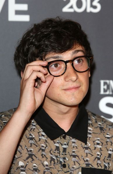 Craig Roberts Fan Girl, Loyal Husband, Young Dracula, Craig Roberts, Celeb Crushes, Grilled Cheese, Look Alike, Dracula, Submarine