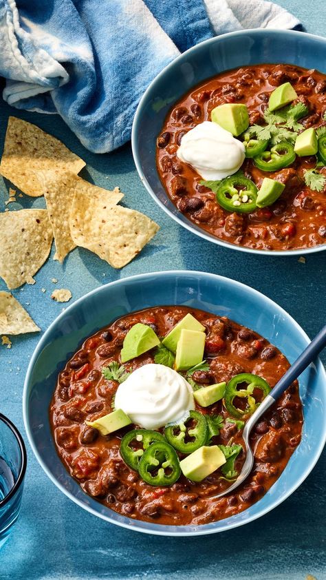 Slow-Cooker Brisket Chili Slow Cooker Brisket Chili, Brisket Chili Crockpot, Beef Brisket Chili, Brisket Chili Recipe, Beef Brisket Slow Cooker, Brisket Crock Pot, Crockpot Favorites, Chili Crockpot, Slow Cooker Brisket