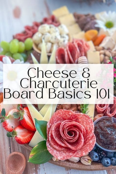 Fancy Cheese Board, Cheese And Charcuterie Board, Cream Cheese Spread Recipes, Mini Cheese Boards, Charcuterie Display, Charcuterie Board Meats, Charcuterie Appetizers, Charcuterie Meats, Cheese Charcuterie Board