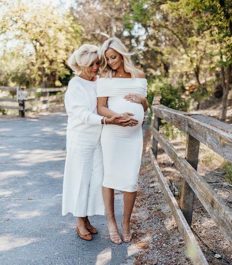 CA photographer’s Instagram profile post: “m o t h e r h o o d. 💘 📷: #canon #35mm . . . . . . #fresnophotographer #clovisphotographer #maderaphotographer #pismophotographer…” Maternity Photography Daughter Mom, Mother And Daughter Maternity Photoshoot, Maternity Mom And Daughter, Maternity Shoot With Grandma, Mother Daughter Maternity Shoot, Mother And Daughter Maternity Shoot, Mom And Daughter Maternity Shoot, Mother Daughter Maternity, Mother Photo