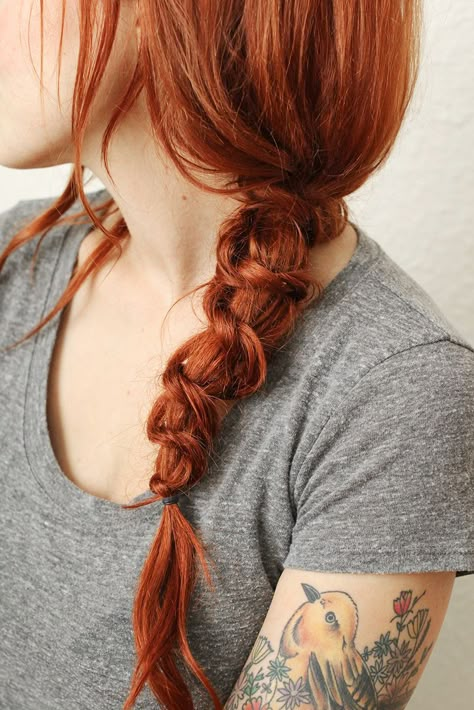 Simple knotted braid. Braid Tutorials, Knot Braid, Hair To One Side, Fishtail Braid, Long Red Hair, Hair Braid, Braided Hairstyles Tutorials, Long Red, Everyday Hairstyles