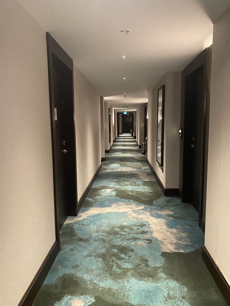 Apartment Hallway Aesthetic, Apartment Lobby Entrance, Hotel Room Corridor Design, Hotel Corridor Design Ideas, Hospital Corridor Aesthetic, Apartment Building Hallway, Luxury Hotel Corridor Design, Indian Apartment, Hotel Corridors