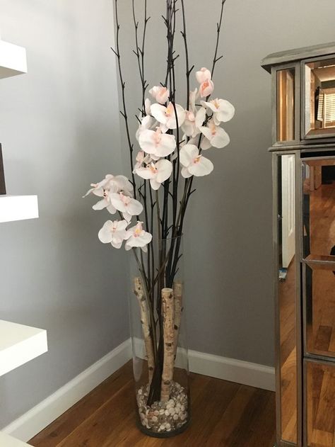 Floor Vases Decor, Diy Vase Decor, Floor Vase Decor, Glass Floor Vase, Large Floor Vase, Tall Glass Vase, Tall Floor Vases, Glass Vase Decor, Big Vases