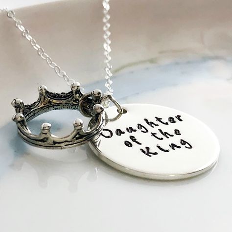 Quote Necklace, Necklace Of God, Christian Jewelry For Women, Jewelry Christan, Daughter Of A King, Christian Necklace For Women, Verse Necklace, Crown Necklace Princess, Etsy Jewelry Necklace