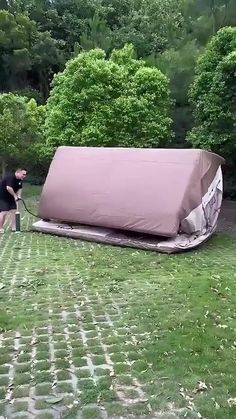 Inflatable Built-in Sunfroof Beach Camping House Camping House, Glamping Ideas, Cozy Camping, Tenda Camping, Outdoor Inflatables, Cool Tents, Camping Glamping, Beach Camping, Camping Essentials