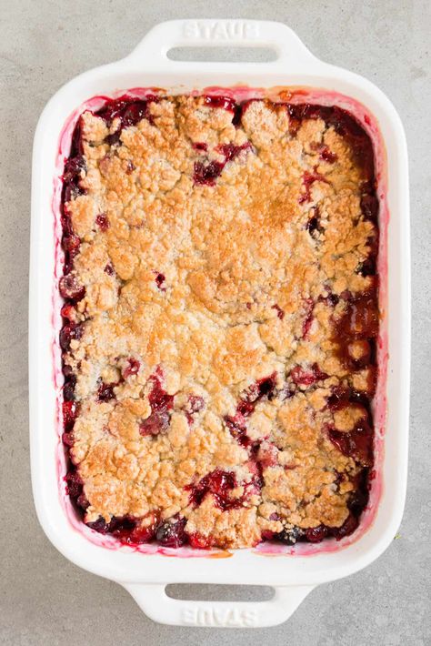 Cherry Rhubarb Crisp, Cranberry Orange Desserts, Cherry Rhubarb, Orange Recipes Dessert, Rhubarb Dessert, Cranberry Cobbler, Fresh Cranberry Recipes, Orange Recipe, Crisp Desserts