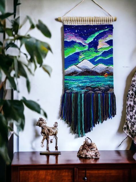 Aurora Night Sky, Unique Tapestry, Art Yarn Weaving, Panel Wall Decor, Wall Art Macrame, Sky Lights, Mountain Tapestry, Aurora Design, Weaving Loom Diy