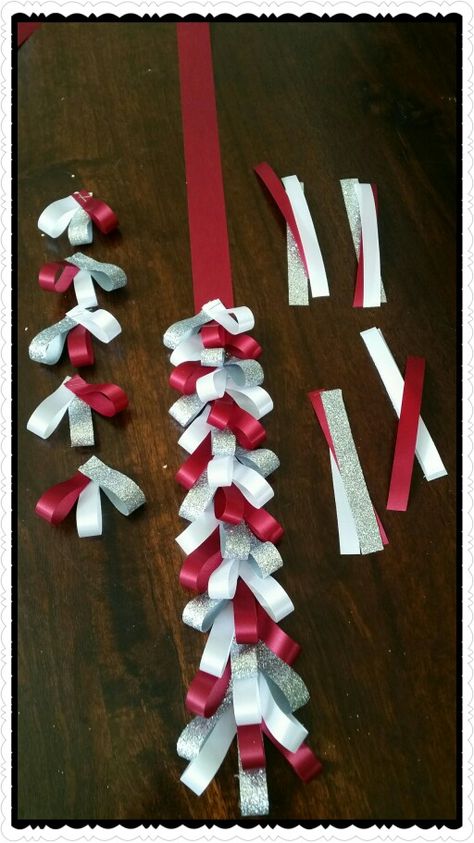 I MADE THIS FOR THOSE WHO WERE ASKING HOW TO MAKE IT!! Pretty with any size ribbon & colors Cut desired size strips... staple together them together rotataing colors in order. Then glue or staple onto a desired length of long strip of ribbon. Homecoming Mums Magnolia TX 916-276-8137 Texas Mums, Homecoming Mums Senior, Texas Homecoming Mums, Homecoming Corsage, Football Mums, Homecoming Garter, Homecoming Spirit, Football Homecoming, Homecoming Mums Diy