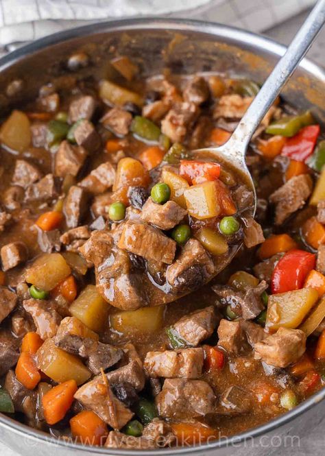 Pork Menudo Recipe Filipino Style - Riverten Kitchen Pork Asado Recipe Filipino, Filipino Menudo Recipe, Pork Menudo Recipe Filipino, Pork Filipino Recipe, Filipino Dishes Recipe, Pork Recipes Filipino, Menudo Recipe Filipino, Menudo Recipe Authentic, Pork Liver Recipe