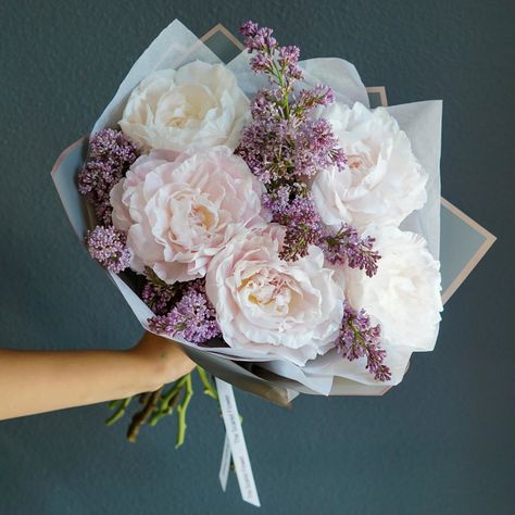 Here at The Scarlet Flower, seeing AND smelling is believing! This delicious bouquet includes: Peony, Lilac and a little bit of Our Love. Perfect for making your home smell like a meadow of flowers. Size “Standard” in the picture. OC and LA County same day delivery available. 🚗 Have any questions or looking for something more specific? Call us now at (213) 214 - 0044 Meadow Of Flowers, White Peonies Bouquet, Lilac Wedding Bouquet, Lilac Bouquet, Bridal Bouquet Peonies, Purple Bouquet, Colourful Flowers, Nothing But Flowers, Peonies Bouquet