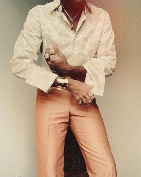 70 Theme Party Outfit, 70s Aesthetic Men, Disco Outfit Men, Wisdom Kaye, Desert Outfit, Disco Aesthetic, Party Outfit Men, Gucci Baby, Disco Theme