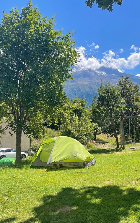 The ultimate campsites in France guide (and why they're better than Britain) Mont Blanc Mountain, Bay Of Biscay, Vw California, Water Playground, Play Garden, Bouncy Castle, Castle Ruins, Holiday Park, Water Play