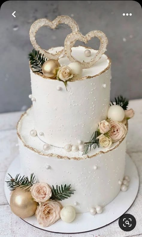 Pearl Wedding Cakes, Pearls Wedding Theme, Pearl Wedding Cake, Wedding Cake Simple Elegant, 25 Anniversary Cake, Anniversary Cake Designs, Engagement Party Cake, 50th Anniversary Cakes, Wedding Cake Pearls