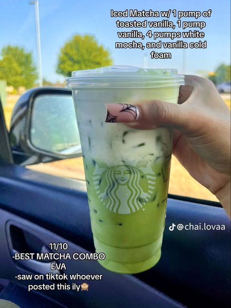 Random Starbucks Drinks, Starbucks Matcha Order, Matcha Order, Starbucks Matcha Green Tea, Iced Matcha Latte Recipe, Matcha Latte Starbucks, Matcha Drink Recipes, Starbucks Ideas, Starbucks Drink Menu