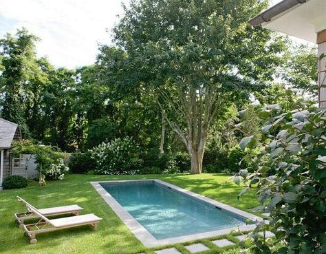 Just right for small yards Small Yard Design, Hamptons Cottage, Pools For Small Yards, Backyard Layout, Small Swimming Pools, Small Pool Design, Small Pools, Ideas Backyard, Lap Pool