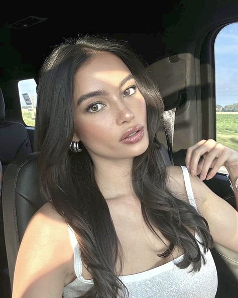 in my dreams i hold a knife by ashley winstead Kelsey Merritt Selfie, Kelsey Merritt Hair, Kelsey Merritt Makeup, Kelsey Merritt Style, Kelsey Merritt Instagram, Happy With My Life, Ideal Woman, Kelsey Merritt, Happy Girl