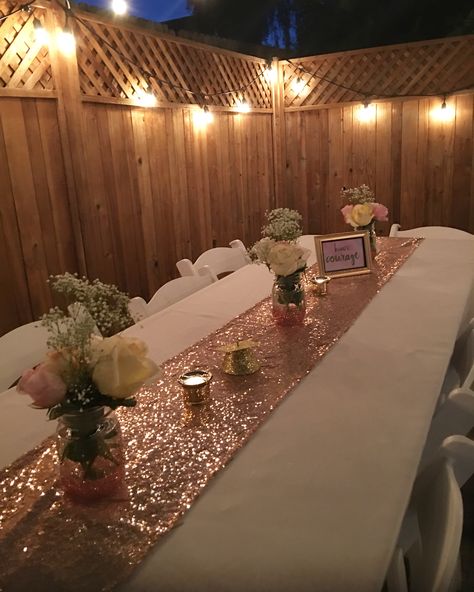 My daughters backyard graduation party Graduation Party Table Decorations, Premiere Communion, Birthday Barbecue, Graduation Party Table, Backyard Graduation Party, Graduation Party Themes, Graduation Party Ideas, 21st Birthday Decorations, Quinceanera Decorations