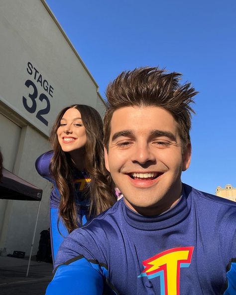 Max And Phoebe Thunderman, Thundermans Return, Billy Thunderman, Nickelodeon The Thundermans, Phoebe Thunderman, Max Thunderman, Jack Griffo, Benson And Stabler, Fictional Character Crush